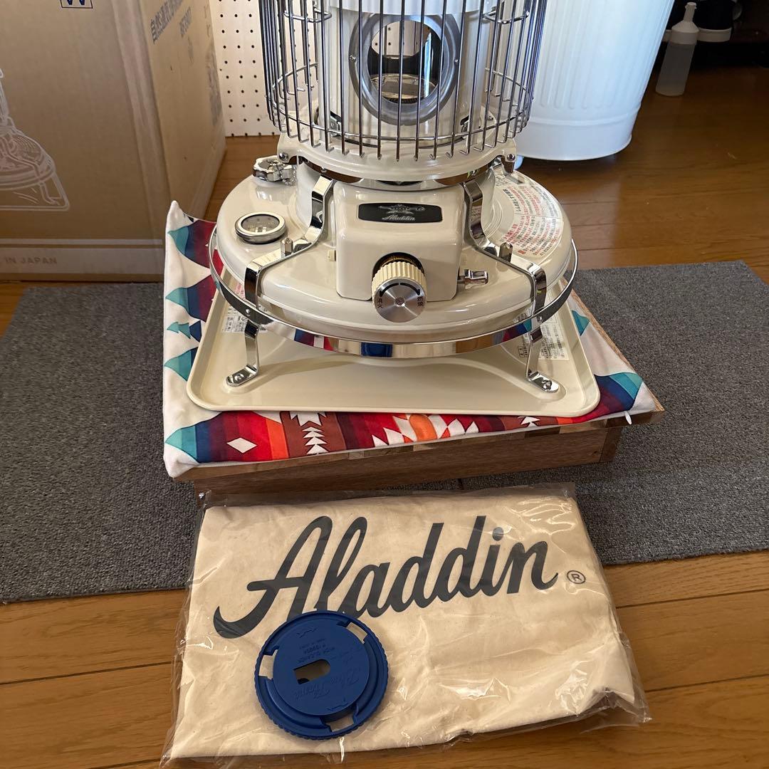 新品未使用　アラジン　ストーブ　ブルーフレーム　ヒーター　aladdin