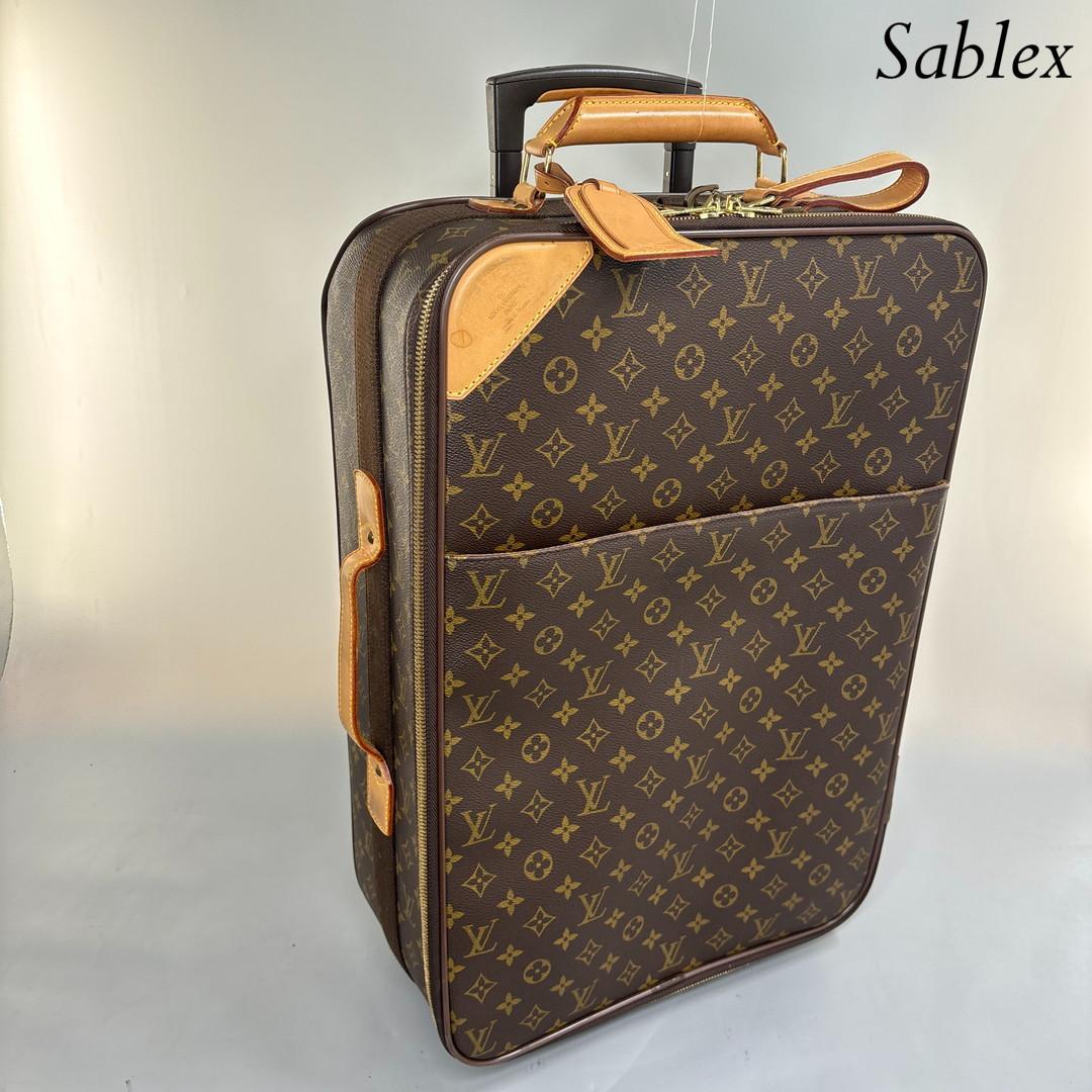 【超極美品】ルイヴィトン M23294 モノグラム ペガス55 キャリーケース