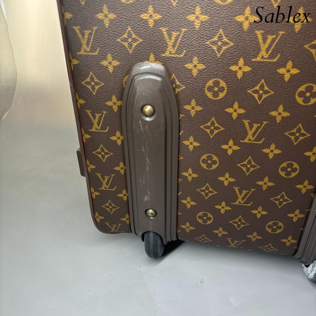 【超極美品】ルイヴィトン M23294 モノグラム ペガス55 キャリーケース