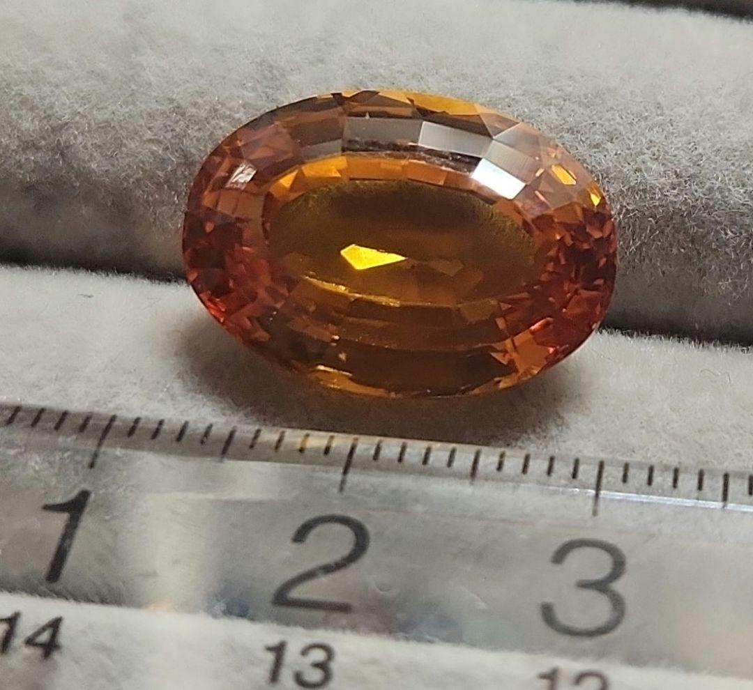 宝石キャンディ 特大ゴールデンイエローサファイア 17.365ct
