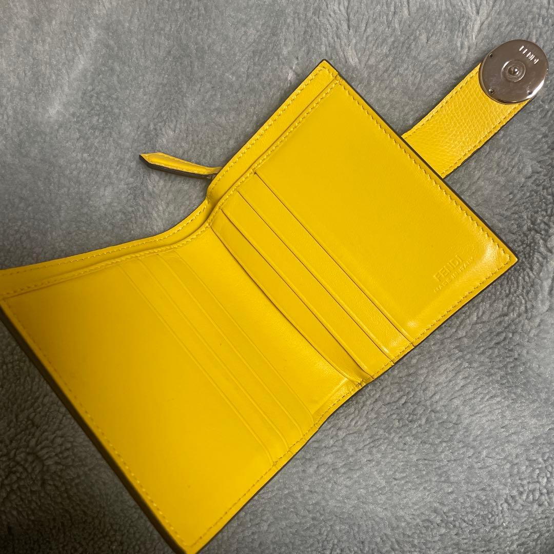 FENDI 二つ折り財布