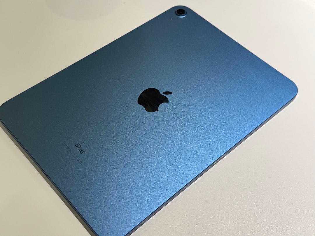 【美品】Apple iPad (第10世代) 64GB ブルー