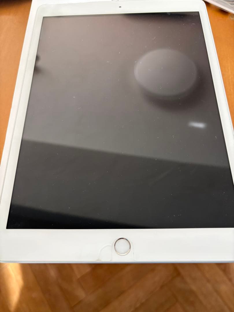 iPad第8世代　Wi-Fiモデル