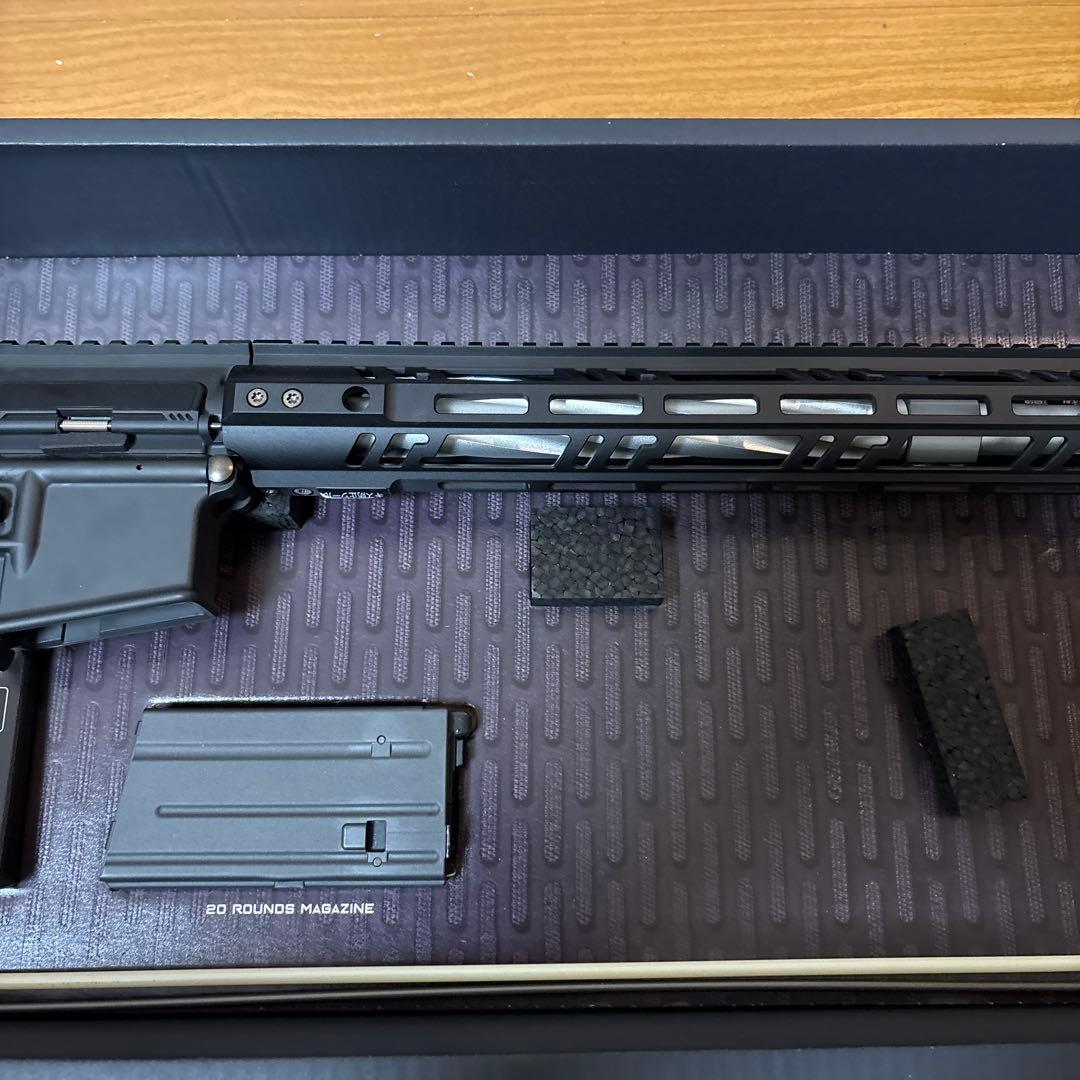 東京マルイ　MTR16 ガスブローバックライフル　中古品