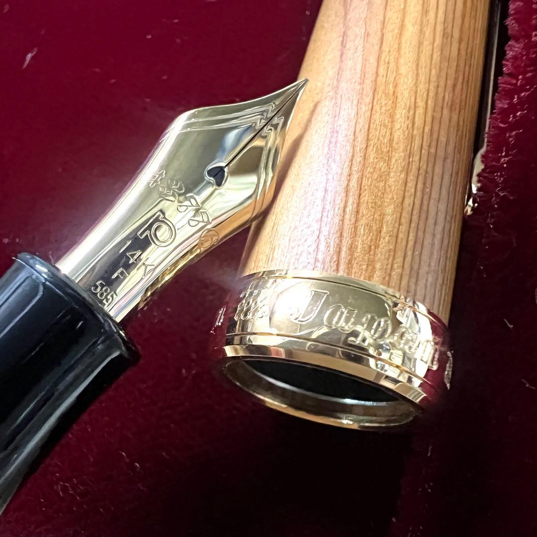 PLATINUM #3776 CENTURY 屋久杉 万年筆 専用ケース付き