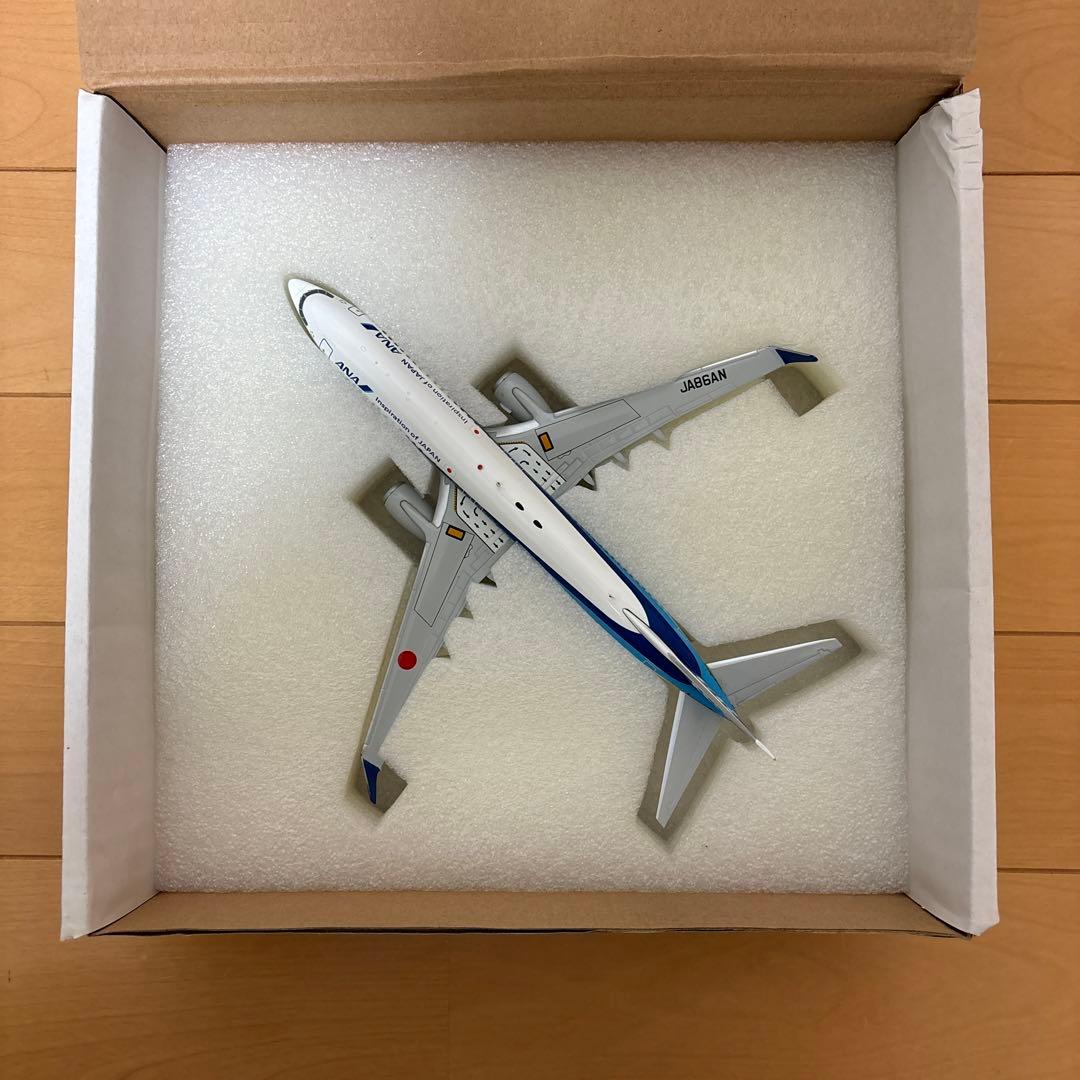 ジャンクANA Boeing 737-800 1/200 ダイキャストモデル