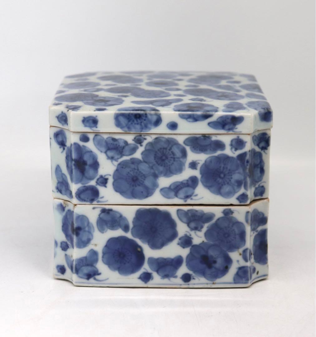 コレクション放出　中国清時代　青華　梅蜂紋重箱　共箱　送料込み0807