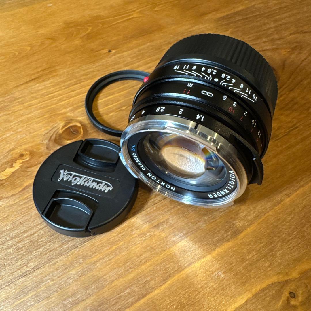 Voigtländer Nokton Classic 40mm f/1.4 SC