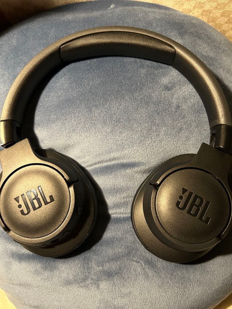 ヘッドホン JBL TUNE 770 NC