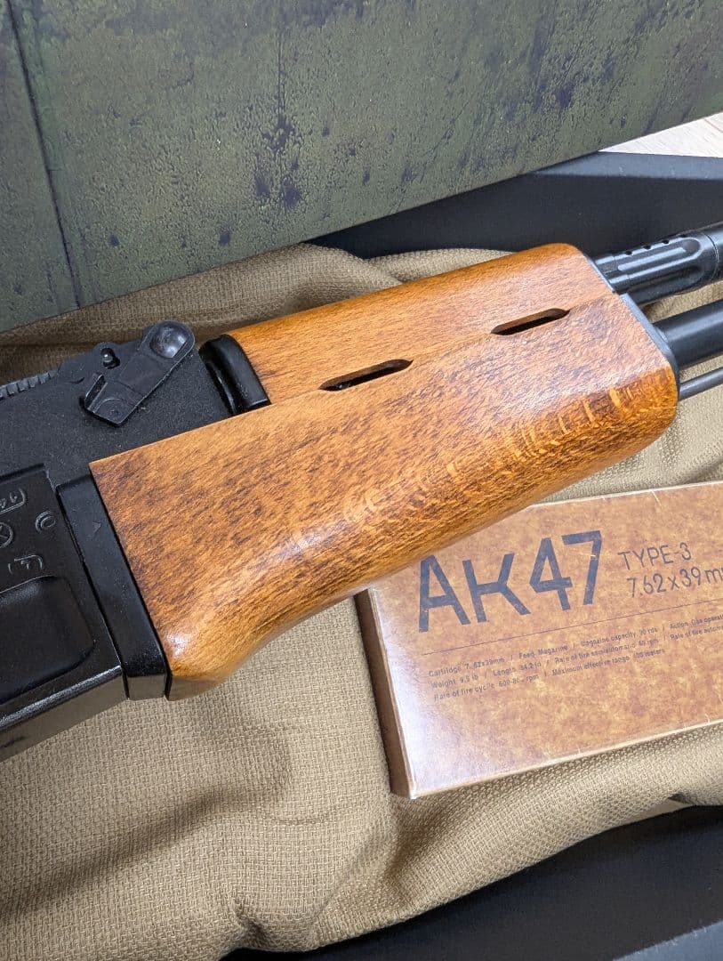 次世代電動ガン AK47 type3 木製 リアルウッドストック装換 東京マルイ