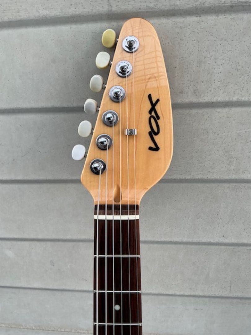 VOX ティアドロップ型ギター　マークIII 赤