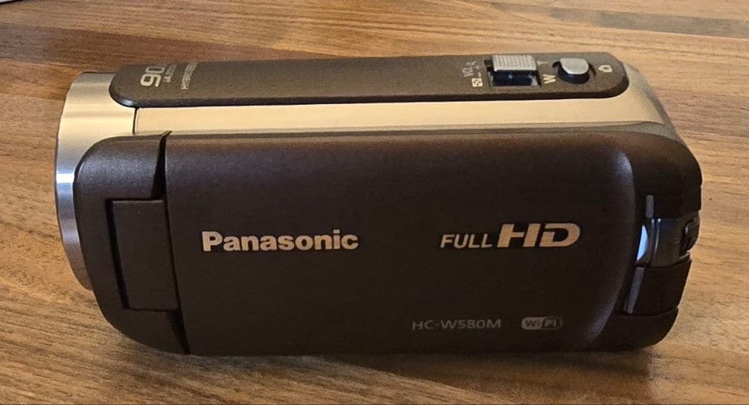 美品　Panasonic デジタルハイビジョンビデオカメラ