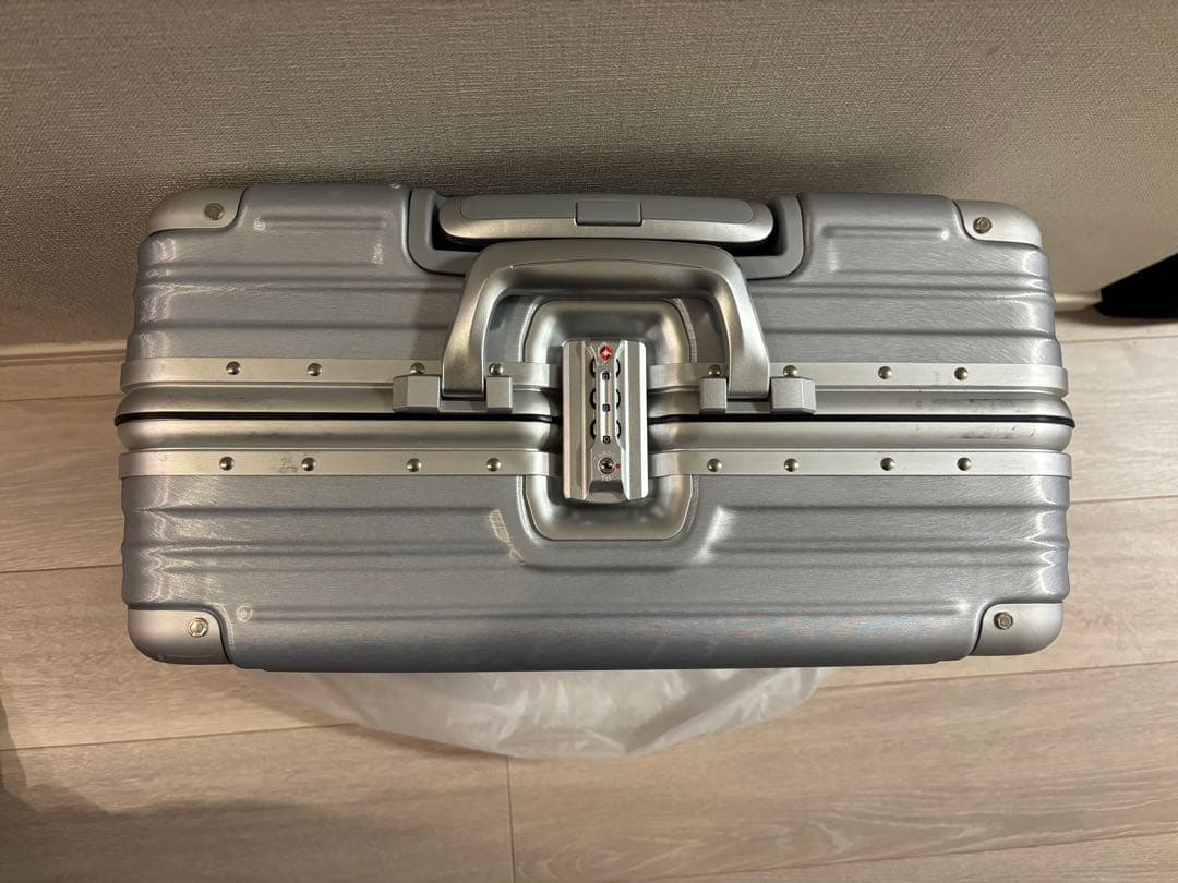 TRIDENT TRI1030 SSサイズ キャリーケース