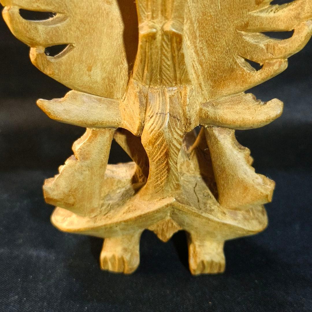 仏教美術 香木白檀細工 インド密教 ガルーダに乗ったウィシュヌ神像 木彫骨董美品