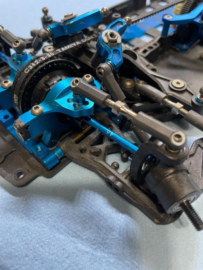 【中古】タミヤ　TA05ver.2【ダンパー無し・一部パーツ無し】