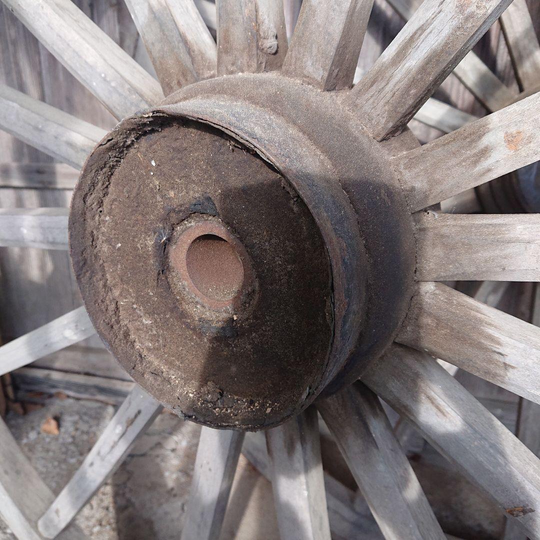 大八車の車輪 荷車 古民家 骨董品 ※引取限定です。