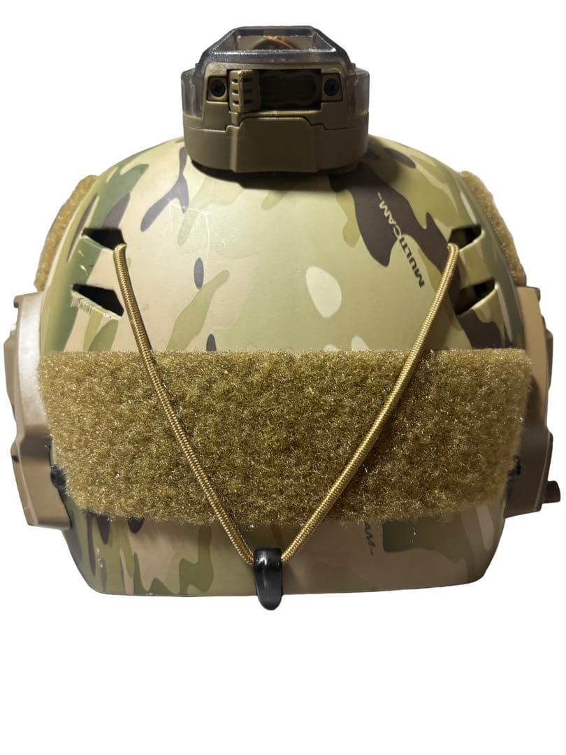 ヘルメット マルチカム　チームウェンディ