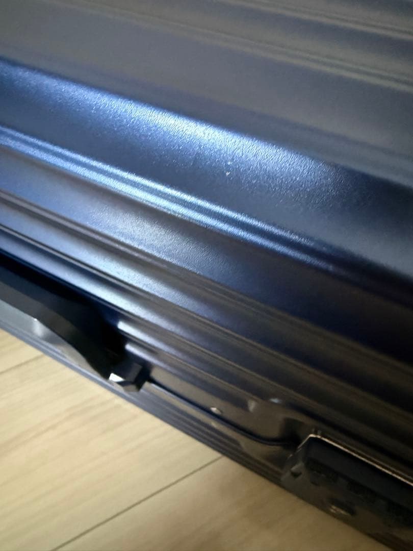 スーツケース　GRANMAX フレーム 70L マットネイビー