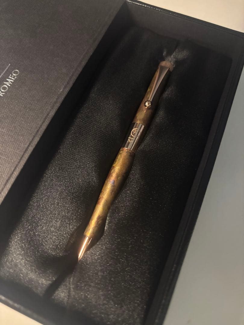 【限定】ROMEO No.3 細軸 斑紋孔雀色 ヴィンテージローズ ボールペン