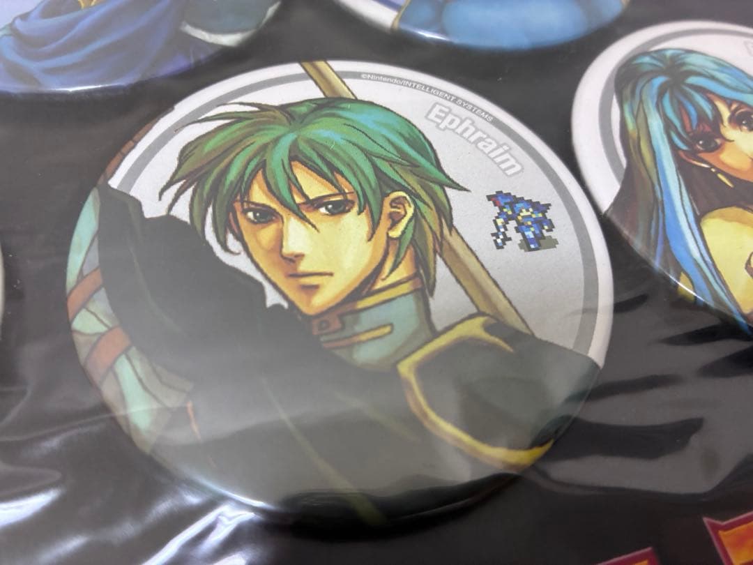 ファイアーエムブレム 缶バッジセット 新品未開封　封印の剣 烈火の剣 聖魔の光石