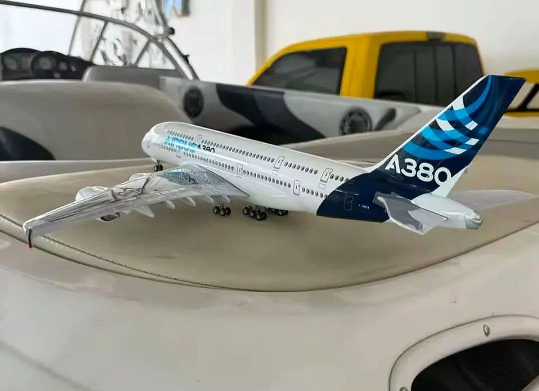 エアバス A380 1/160 大型 飛行機 模型 ハウスカラー
