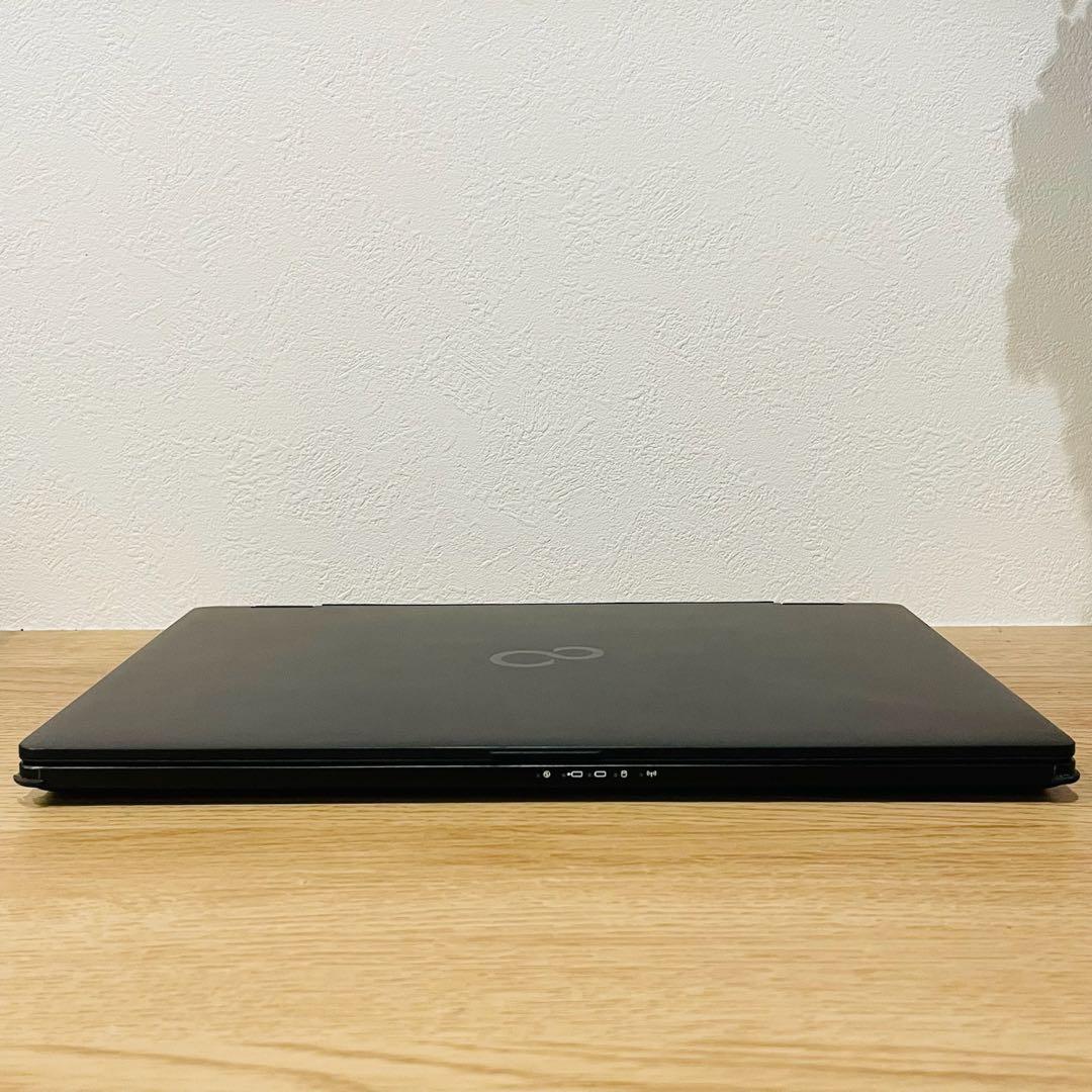 LIFEBOOK UH UH95/D3 FMVU9D3BD2 256GBパソコン