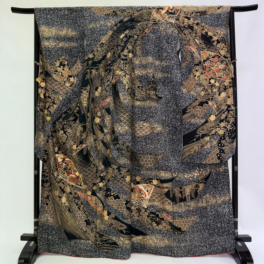 振袖フルセット 黒 刺繍 成人式 草履バック付 裄64.5cm S-200