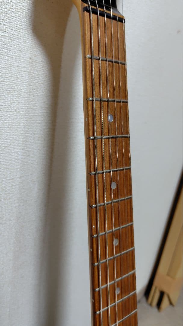 ZO3フェルナンデスエレキギター ブラック 6弦