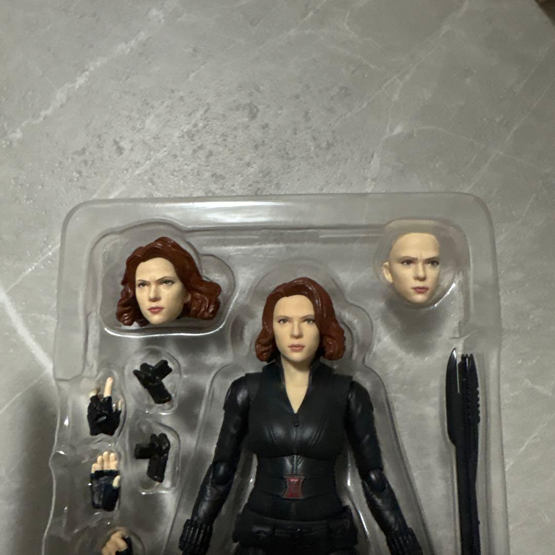 クラーリ　フィギュアーツ ブラックウィドウ　ホークアイ　2点セット