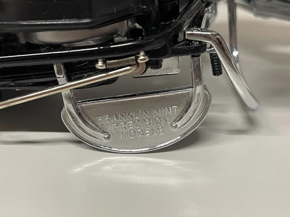 ◆FRANKLIN MINT ハーレーダビッドソン DUOGLIDE 09246