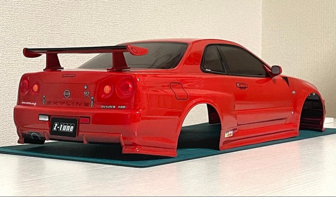 タミヤラジコンボディ　R34 GTR