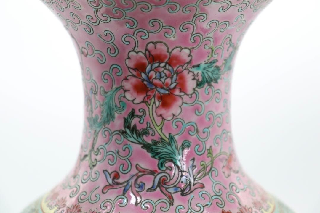 中国　大清乾隆年製銘　粉彩桃紋瓶　送料込み0726