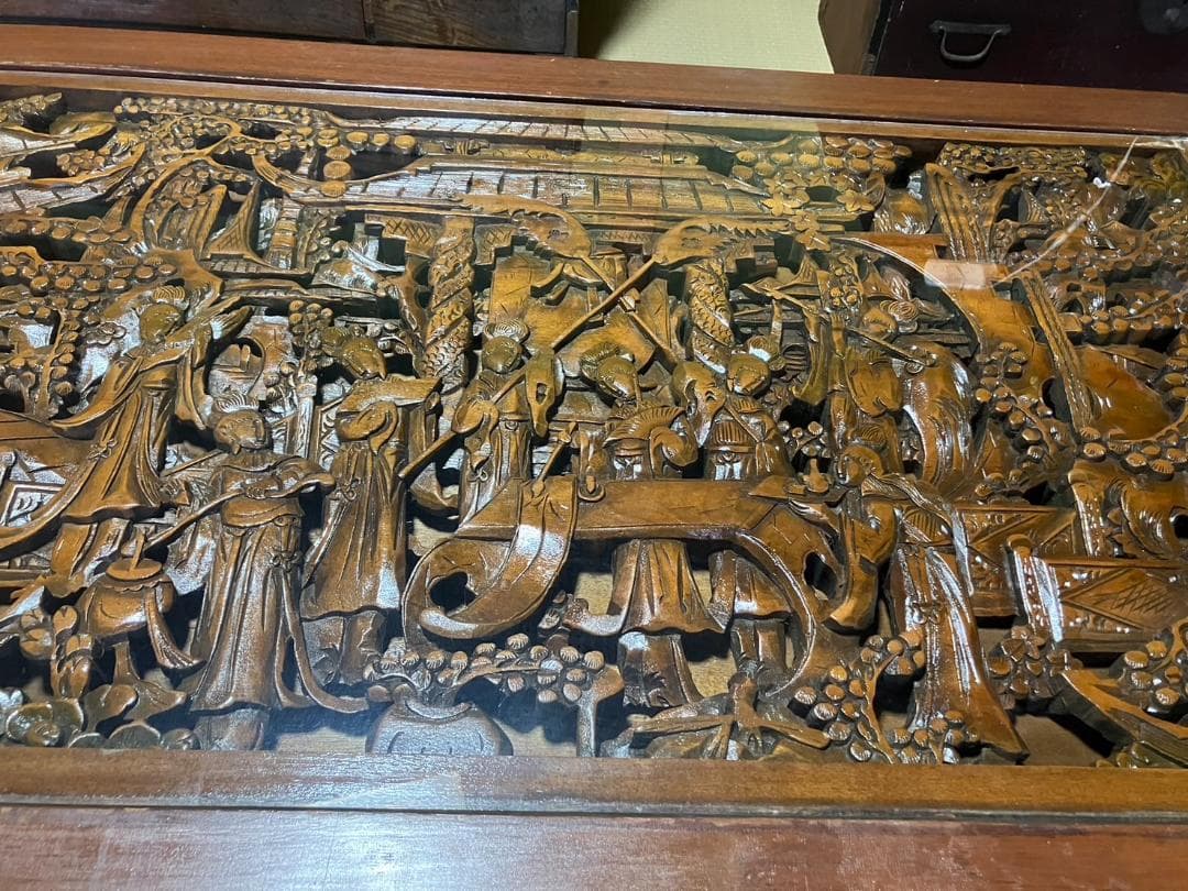 美品⭐︎希少な木製彫刻テーブル　年代物　アジア　オリエンタル　ガラス　レトロ