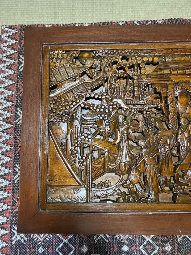 美品⭐︎希少な木製彫刻テーブル　年代物　アジア　オリエンタル　ガラス　レトロ