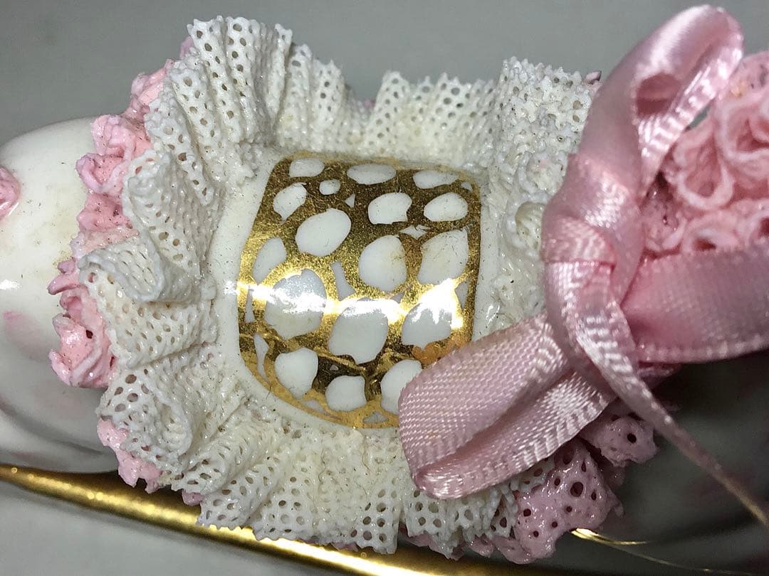 フィギュリン◆ピンクの木馬◆アイルランド 陶器 ビスク ヴィンテージ 置物