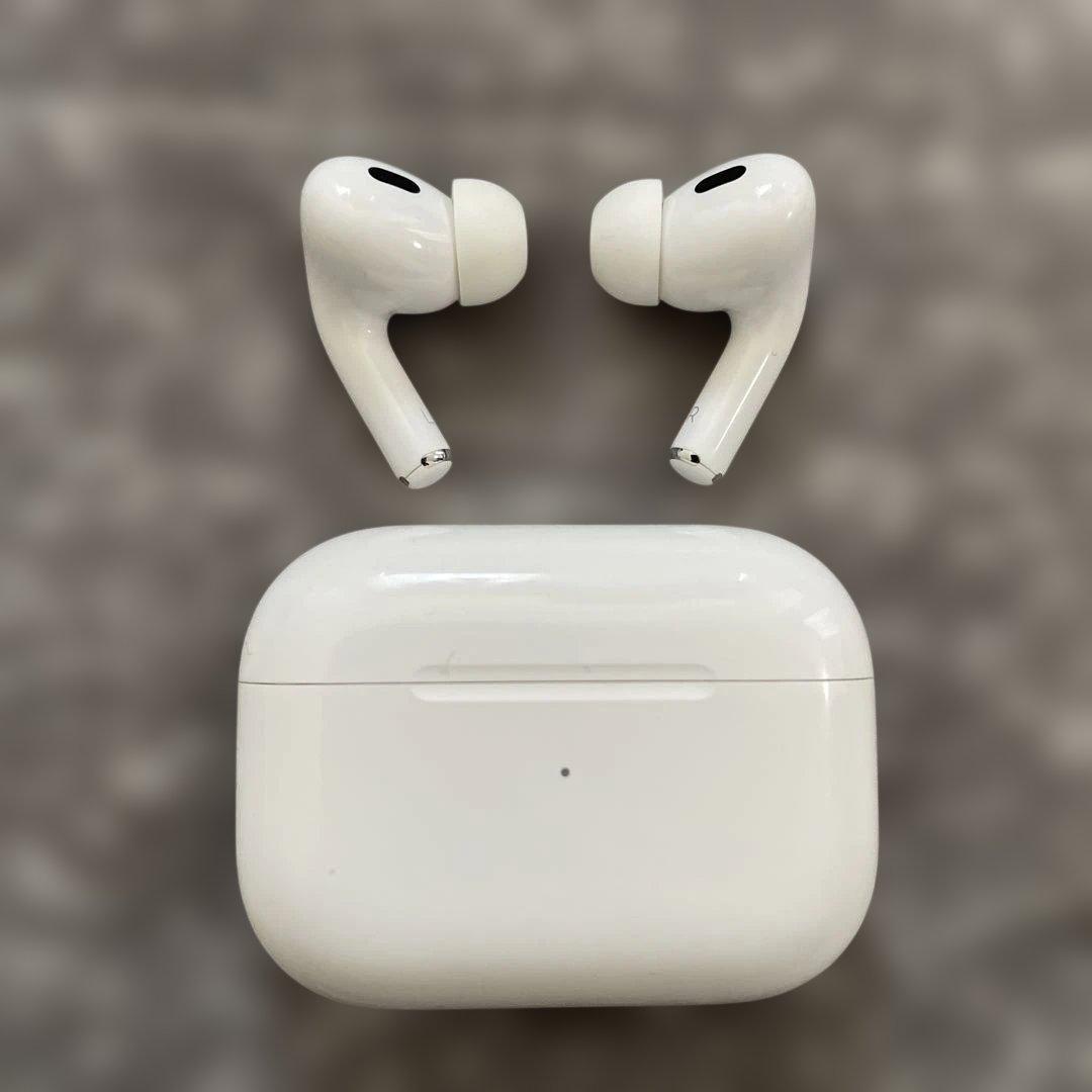 Apple AirPods Pro 2 USB-C充電【右耳ジャンク】