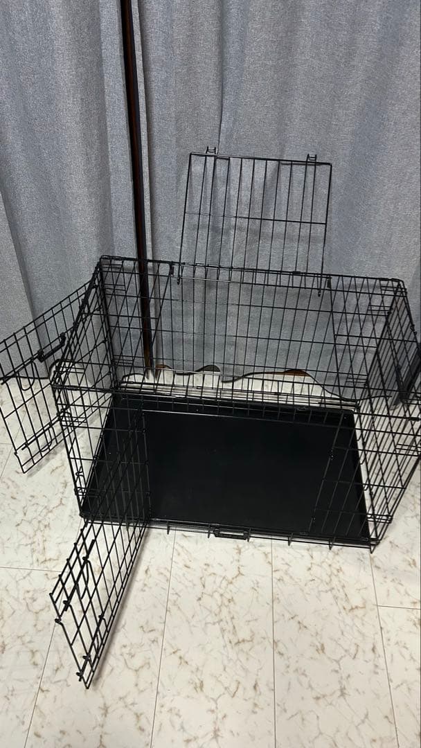 折りたたみ式犬用ケージ 黒 3ドア　横幅91cm x 奥行き50x高さ64cm