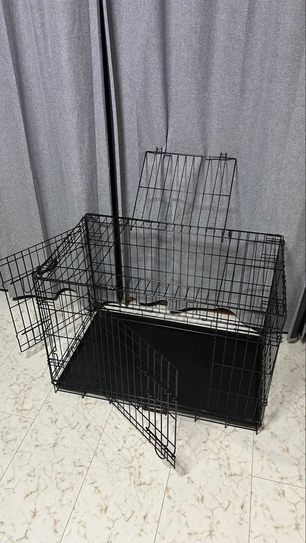 折りたたみ式犬用ケージ 黒 3ドア　横幅91cm x 奥行き50x高さ64cm