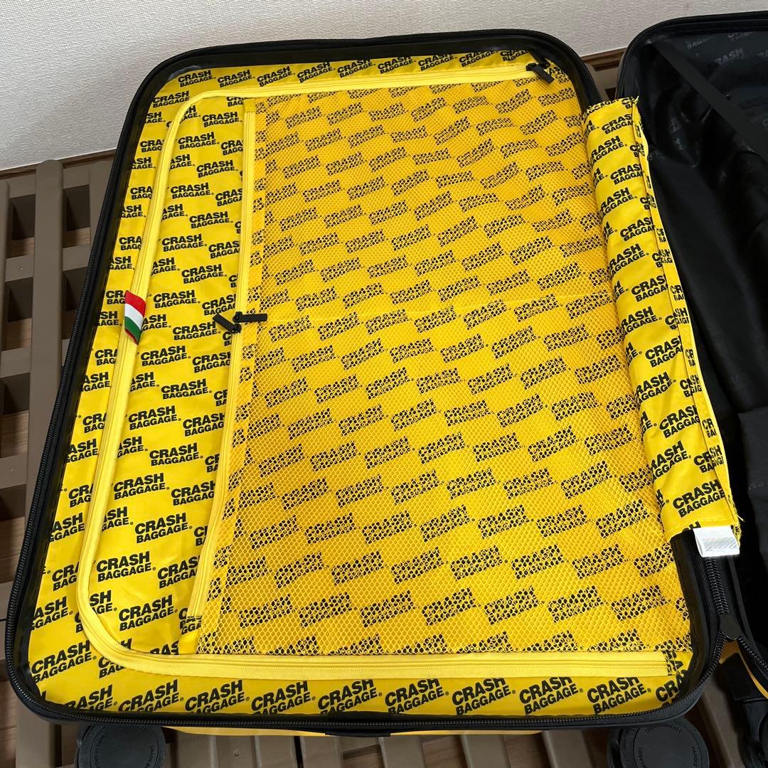 クラッシュバゲージCRASH BAGGAGE Mサイズ65Lスーツケース