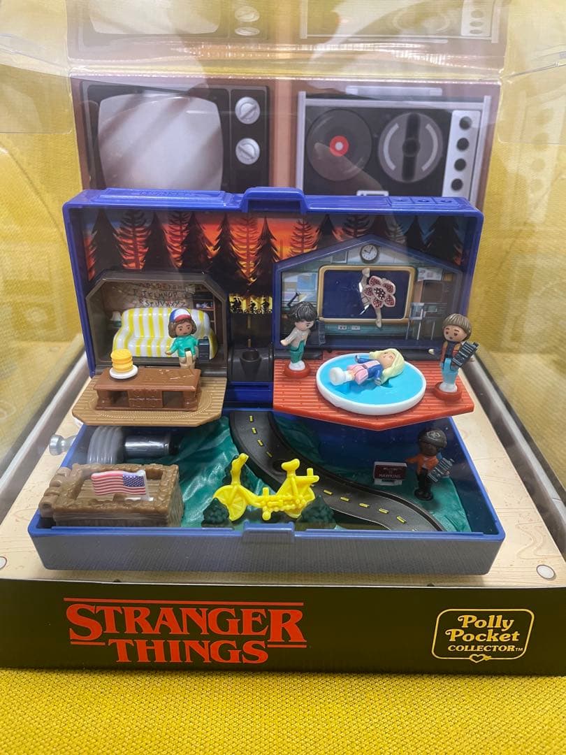 ストレンジャー・シングス(polly pocket)