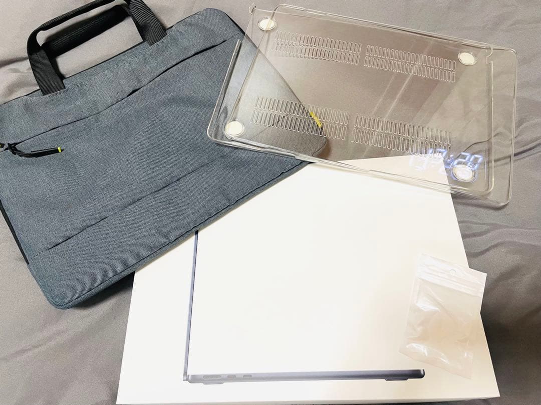 【美品】MacBookAir M2ミッドナイト本体13.6インチ