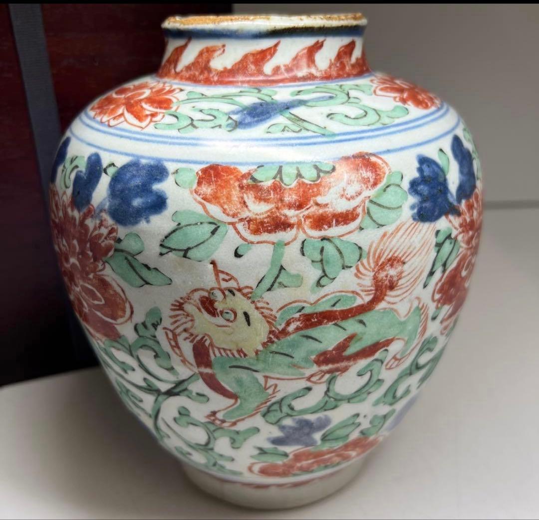 中国明時代　明代の五彩壺　南京赤絵大壷　置物　アンティーク　骨董　飾り物古美術品