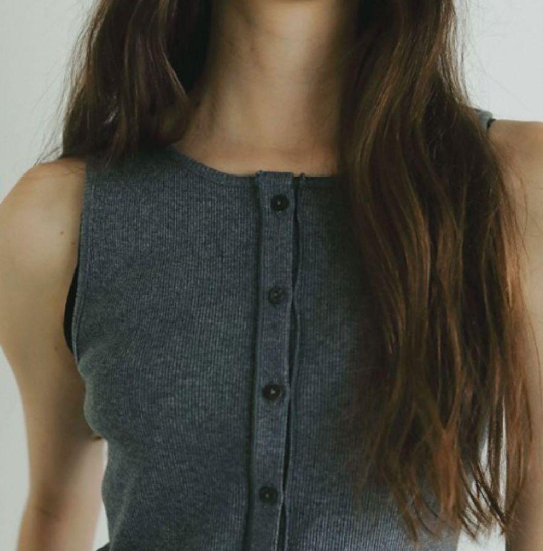 新品　ETRÉ TOKYO 　エトレトウキョウ　フロントオープンタンクトップ