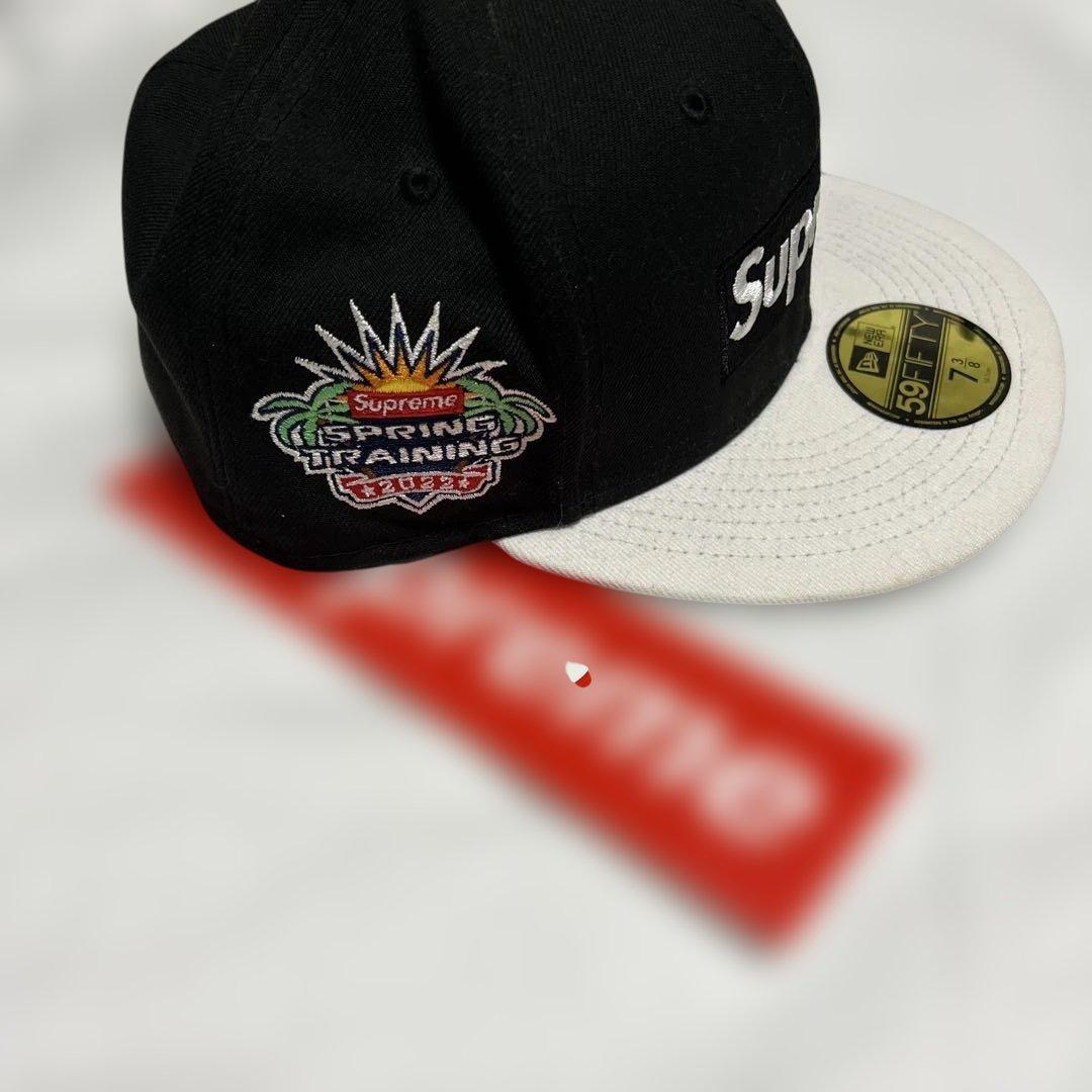 美Supreme キャップ59FIFTY 7 3/8完売58.7cmステッカー付