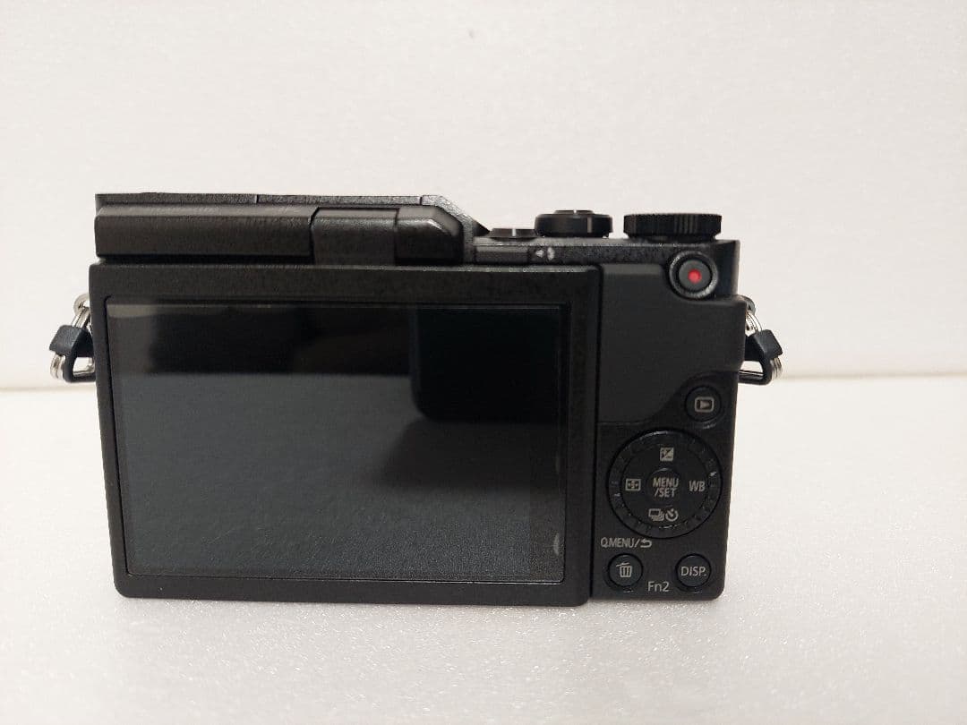 パナソニックLUMIX DC-GF10　ブラック