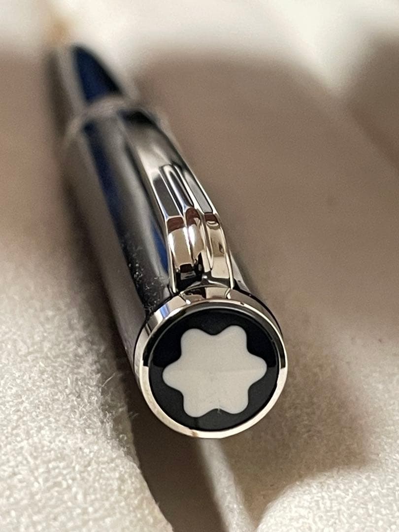 ◾️美品◾️モンブラン クルーズ ボールペン◾️ 化粧箱付属◾️筆記良好◾️プラチナ◾️