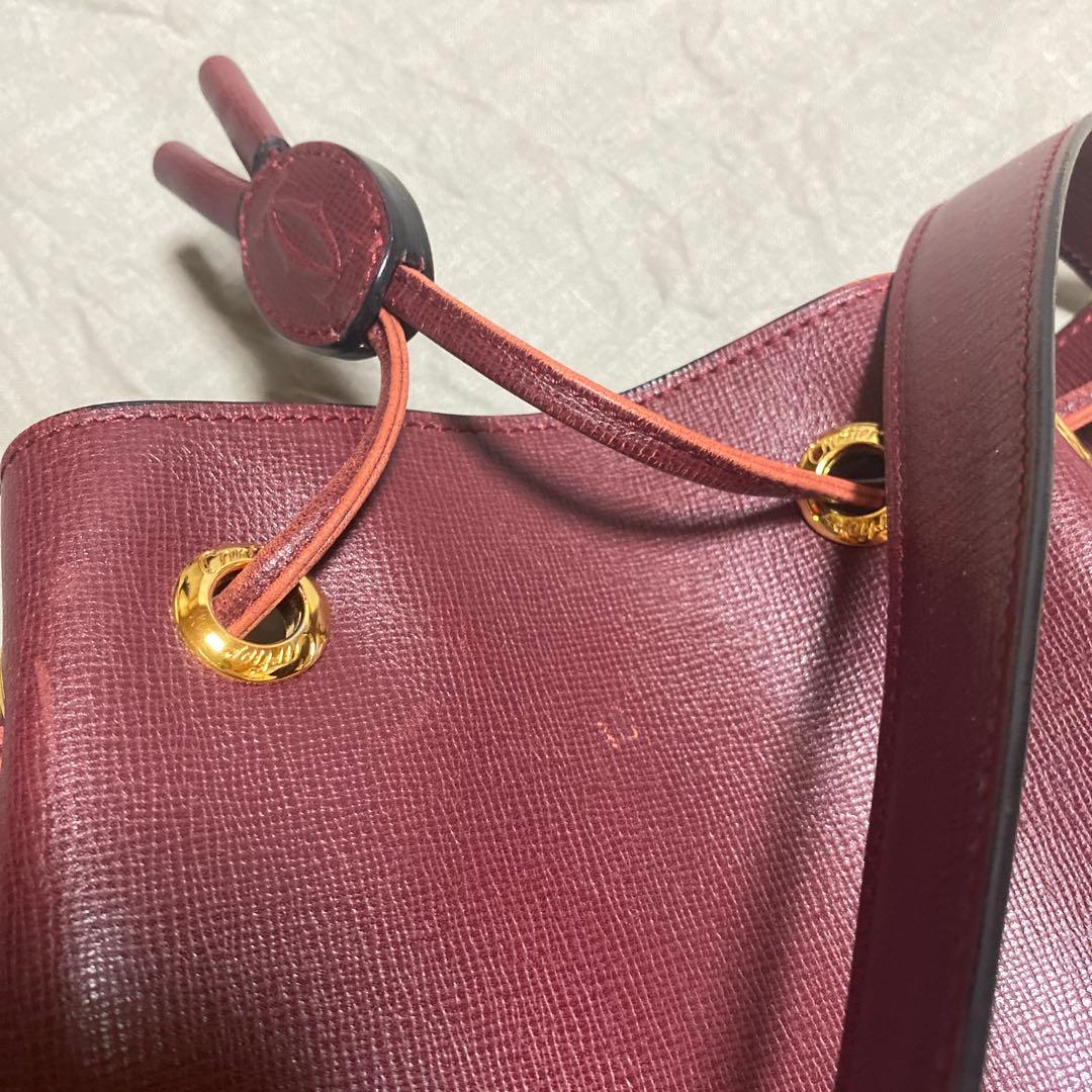 カルティエ　バーガンディ バケットバッグ
