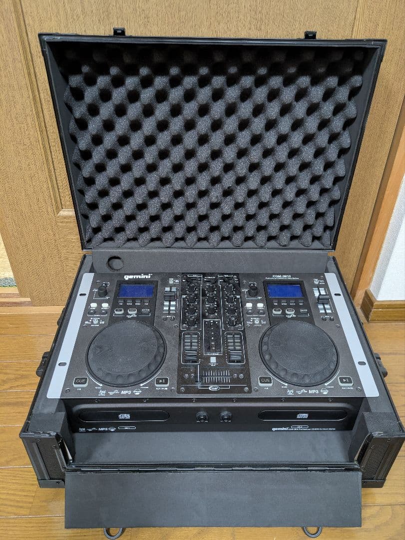 Gemini CDM-3610 一体型CDJ