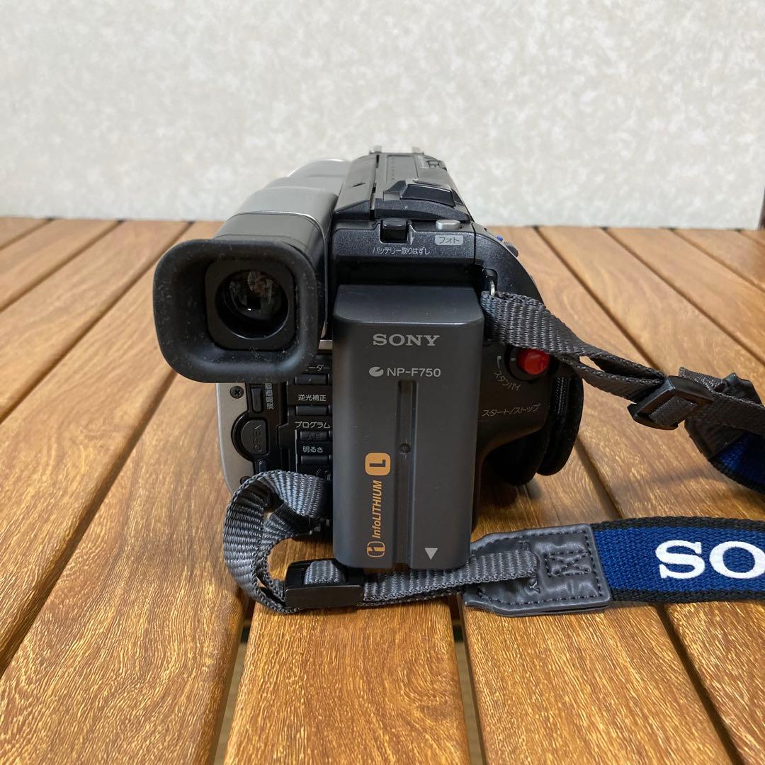 ソニー DCR-TRV735 Digital8 デジタルビデオカメラレコーダー