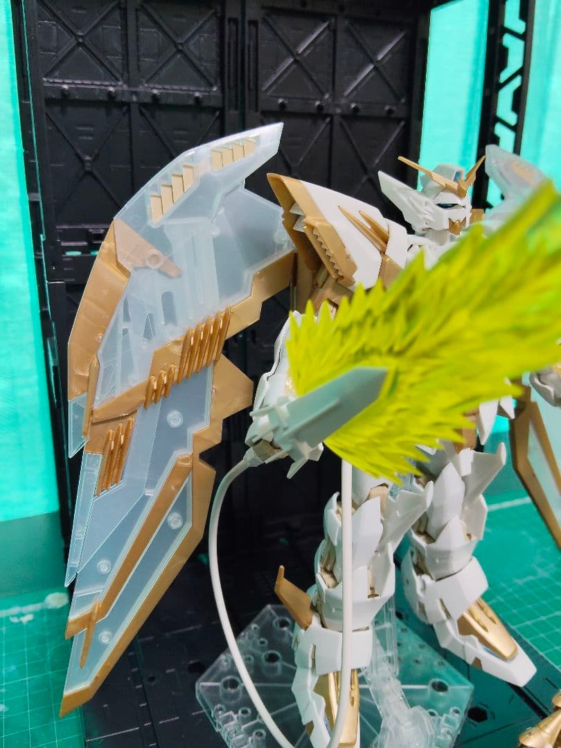 【GNF東京】ＭＧ 1/100 ガンダムエピオンEW クロスコントラストカラー